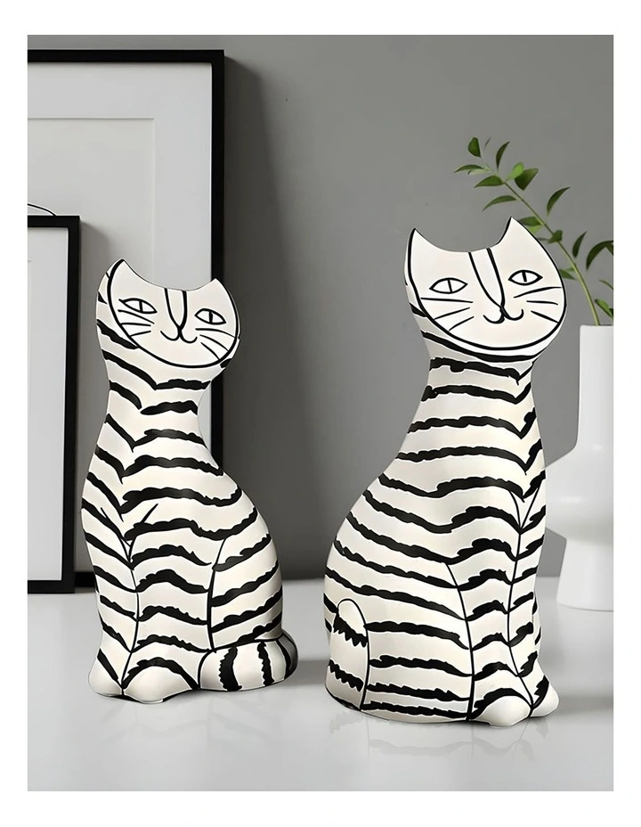 Striped Resin Sculptures Set in Multi image 3