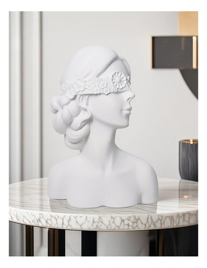 Blindfold Lady Resin Sculpture 36cm in White image 7