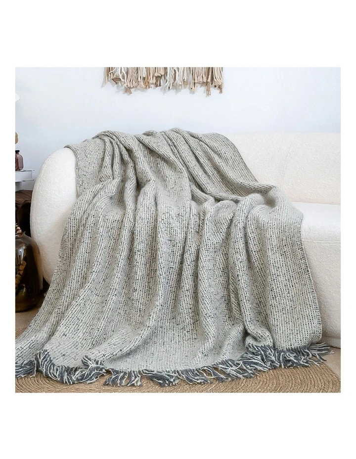 Soft Tassel Throw Blanket 160x200cm in Light Beige image 2