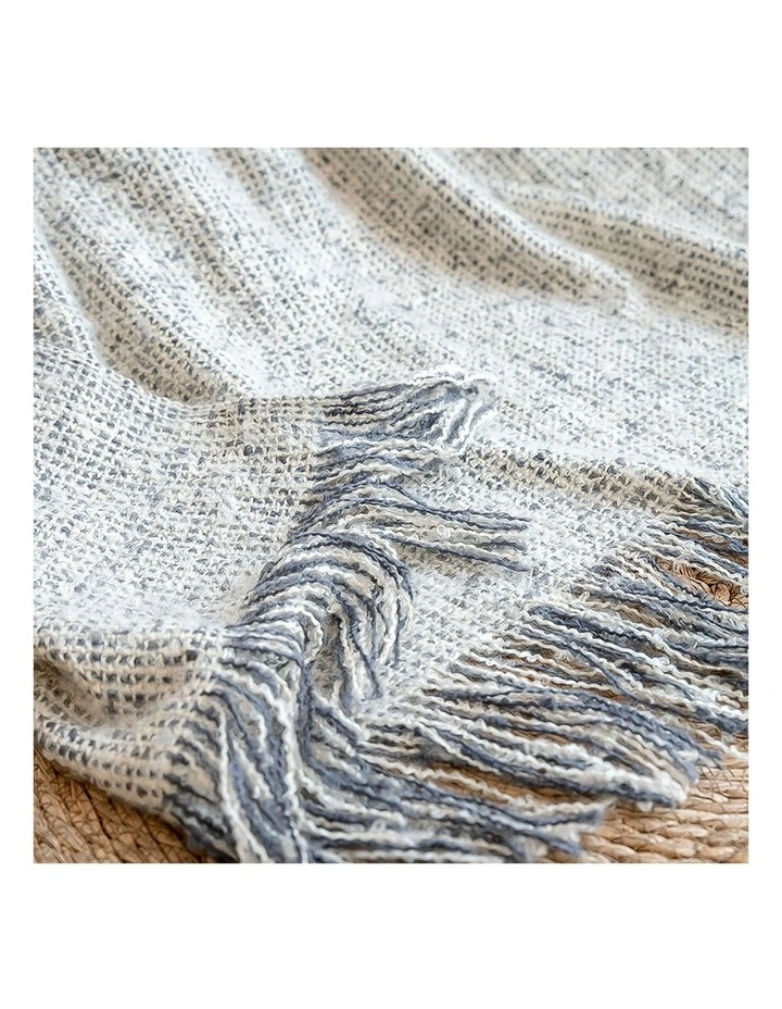 Soft Tassel Throw Blanket 160x200cm in Light Beige image 6