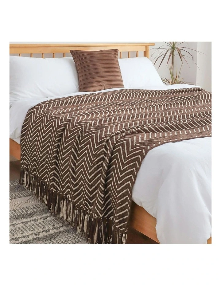 Soft Polyester Throw Blanket 130x170cm in Chocolate Brown image 4