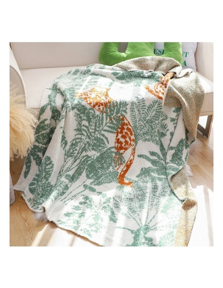 Soft Polyester Tropical Leaf Print Throw Blanket 130x180cm in Multi image 4