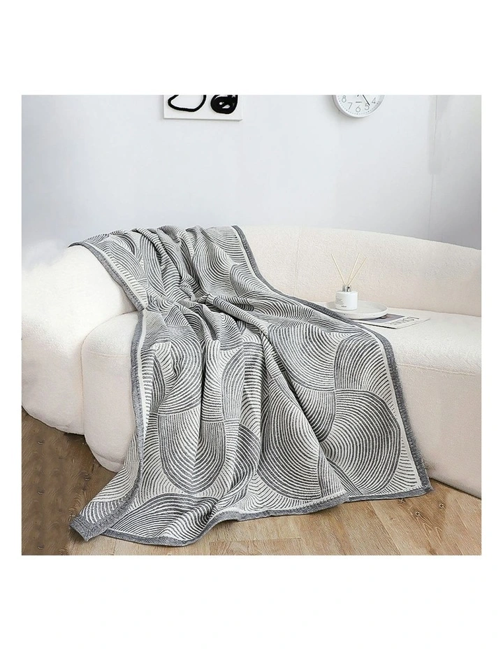 Geometric Swirl Polyester Throw Blanket 130x180cm in Charcoal Gray image 3