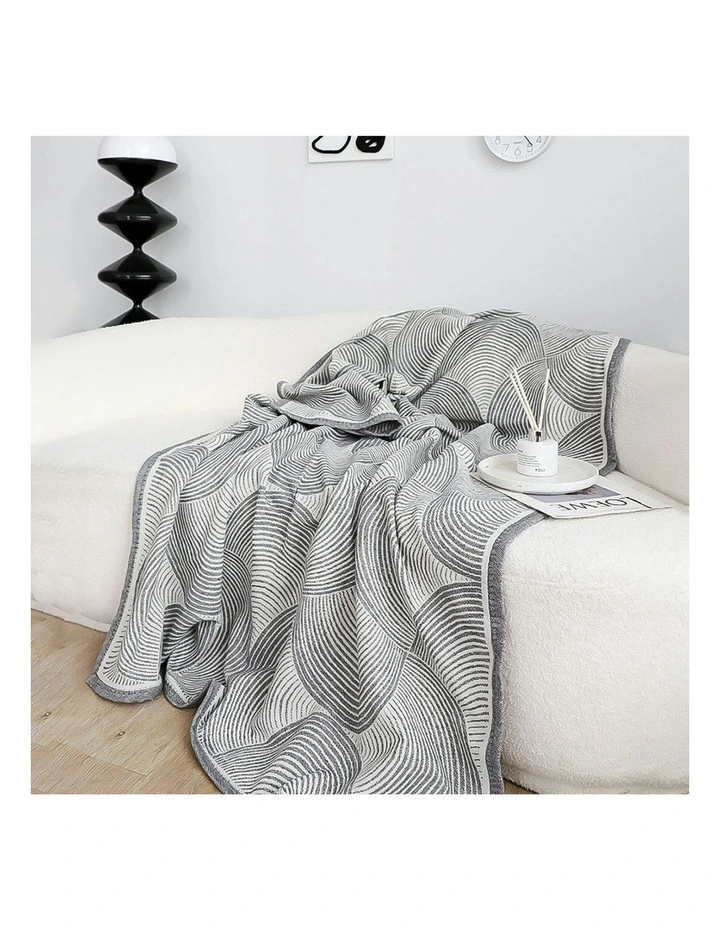 Geometric Swirl Polyester Throw Blanket 130x180cm in Charcoal Gray image 4
