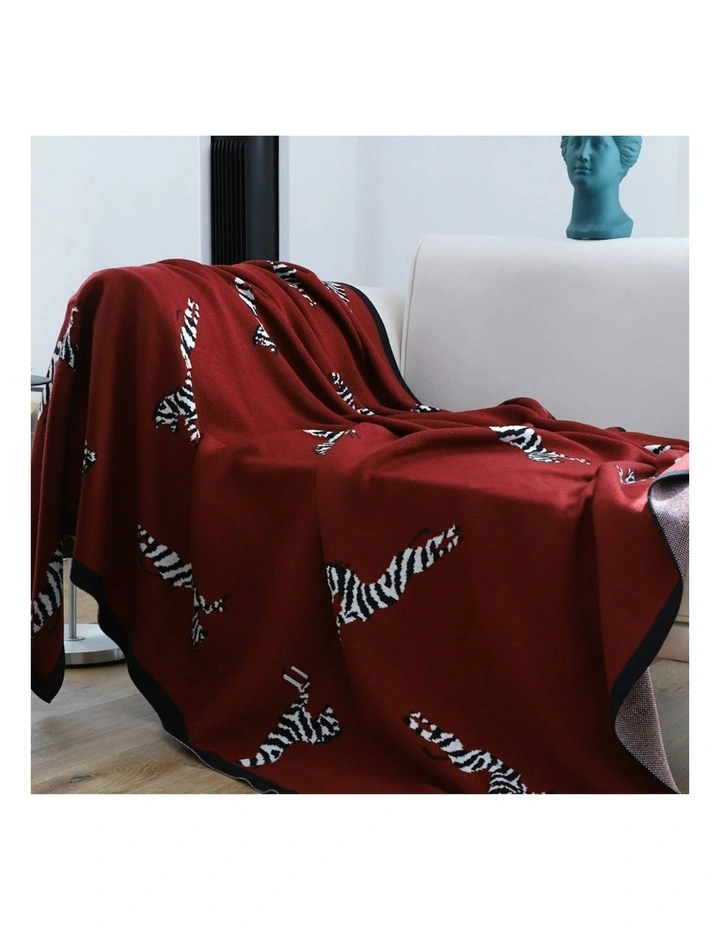 Zebra Print Throw Blanket 130x180cm in Red image 3