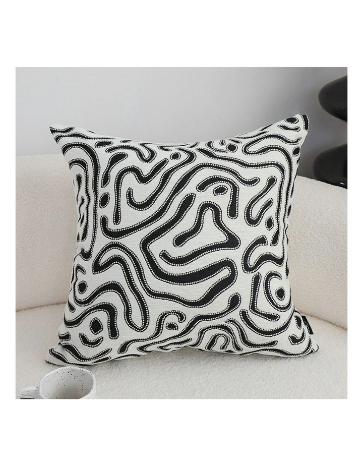 Abstract Swirl Pattern Decorative Throw Pillow 50cm in Black/White image 2