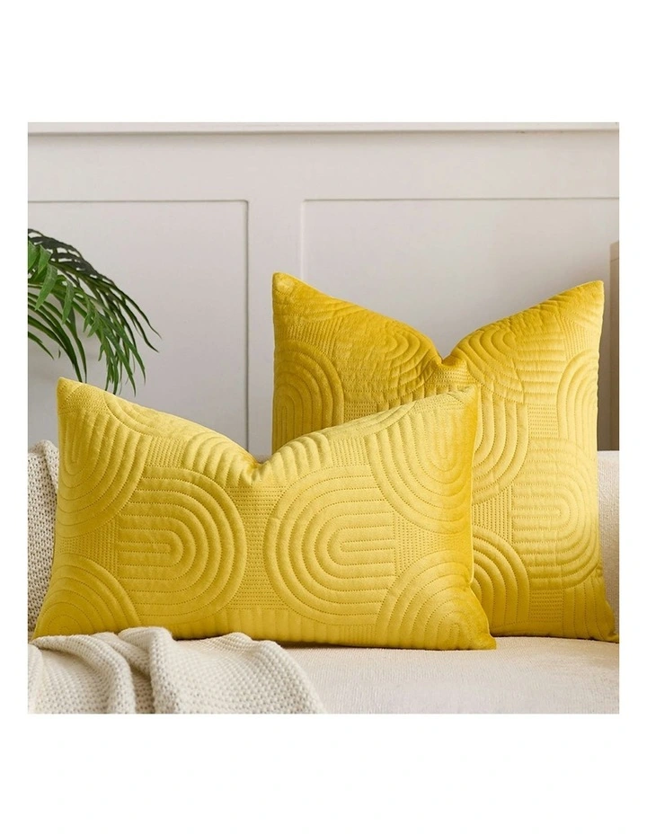 Textured Geometric Pattern Decorative Throw Pillow 30cm in Yellow image 2