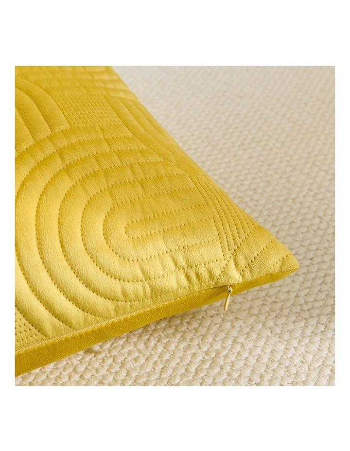 Textured Geometric Pattern Decorative Throw Pillow 30cm in Yellow image 6