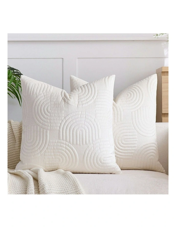 Textured Geometric Pattern Decorative Throw Pillow 50cm in White image 2