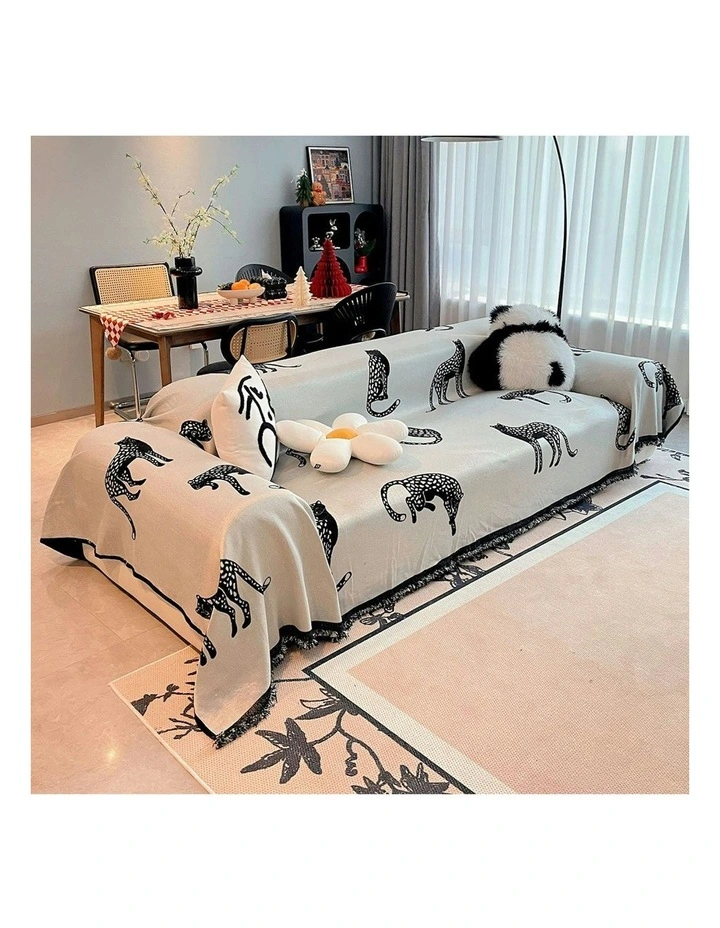 Polyester Four-Seater Sofa Cover 180x420cm in White Leopard Print image 3
