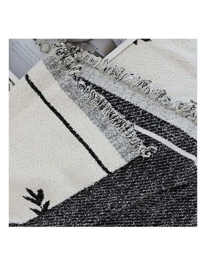 Two-seater Leaf Print Polyester Sofa Cover 180x260cm in White image 7
