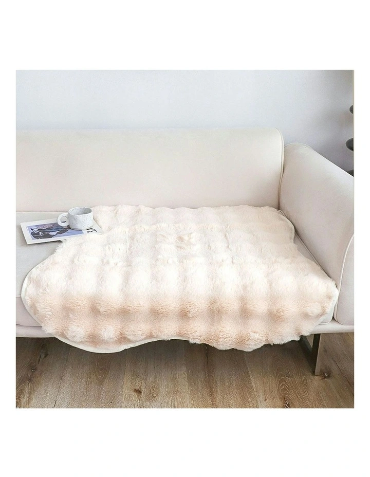 One-seater Faux Fur Polyester Throw Blanket 90x90cm in Cream image 3