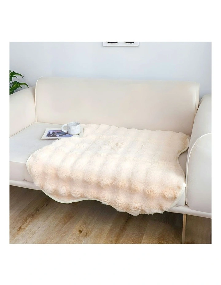 One-seater Faux Fur Polyester Throw Blanket 90x90cm in Cream image 4