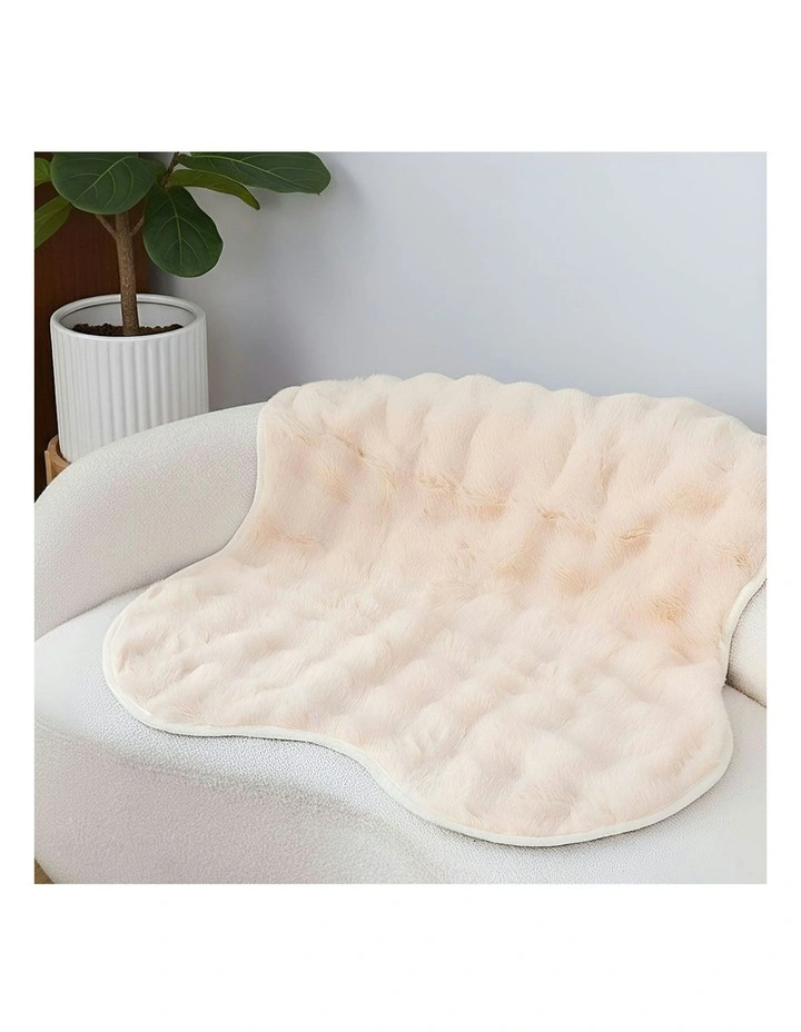 One-seater Faux Fur Polyester Throw Blanket 90x90cm in Cream image 5