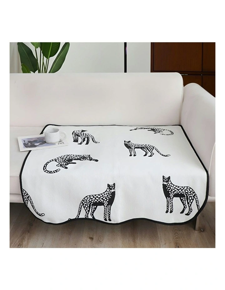 Leopard Print Throw Blanket Sofa Cover 90x90cm in White image 2
