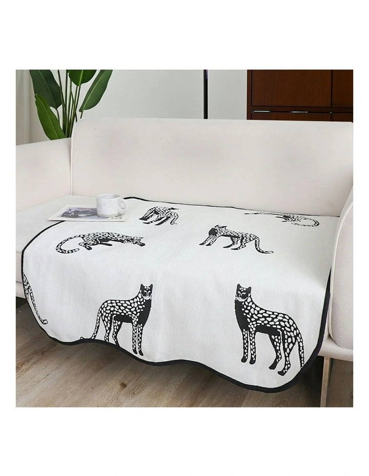 Leopard Print Throw Blanket Sofa Cover 90x90cm in White image 3