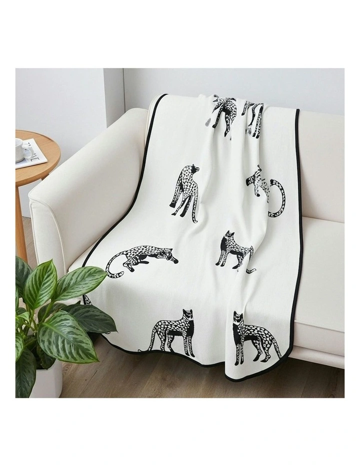 Leopard Print Throw Blanket Sofa Cover 90x90cm in White image 5