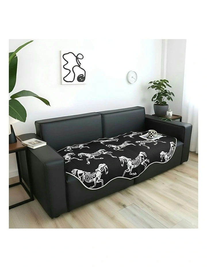 Two-Seater Horse Print Throw Blanket Sofa Cover 90x180cm in Black image 3
