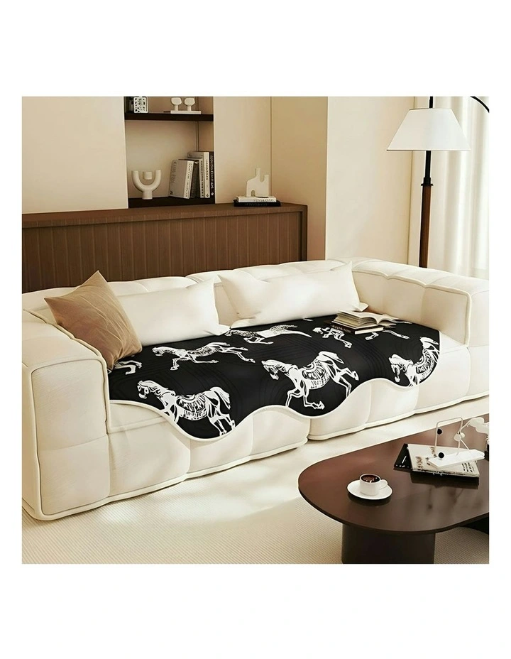 Four-Seater Horse Print Throw Blanket Sofa Cover 90x260cm in Black image 3
