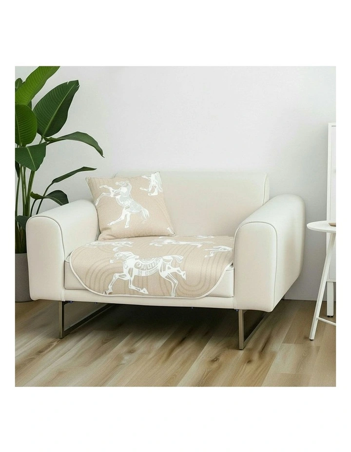 One-Seater Horse Print Sofa Cover 90x90cm in Beige image 3