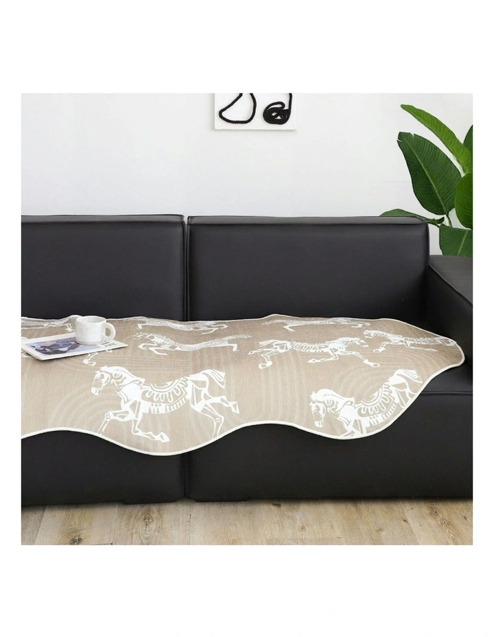 Two-Seater Horse Print Throw Blanket Sofa Cover 90x90cm in Beige image 7
