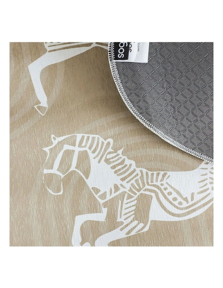 Three-Seater Horse Print Throw Blanket Sofa Cover 90x210cm in Beige image 7