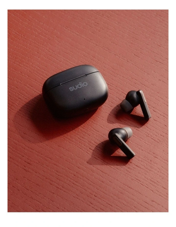 A1 Pro Active Noise Cancelling True Wireless Earbuds in Black image 7