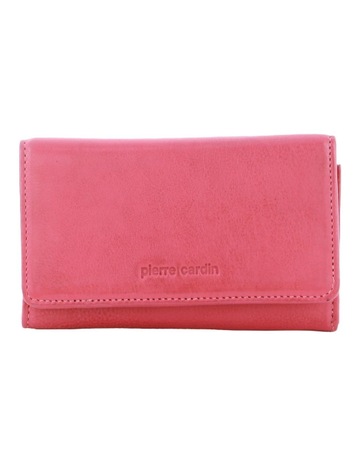 Pink colour