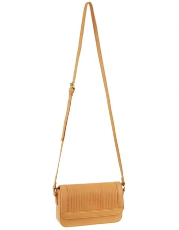 Leather Pleated Design Crossbody Bag in Apricot