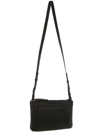 Leather Pleated Design Crossbody Bag in Black