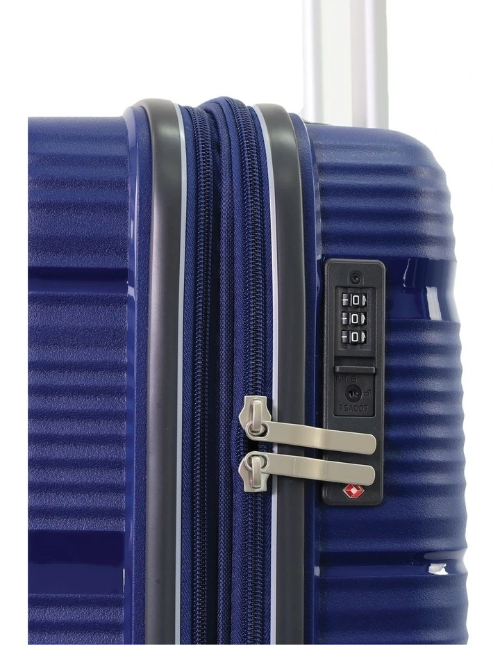 Normandy Medium Hard Shell Suitcase 65cm in Navy image 5