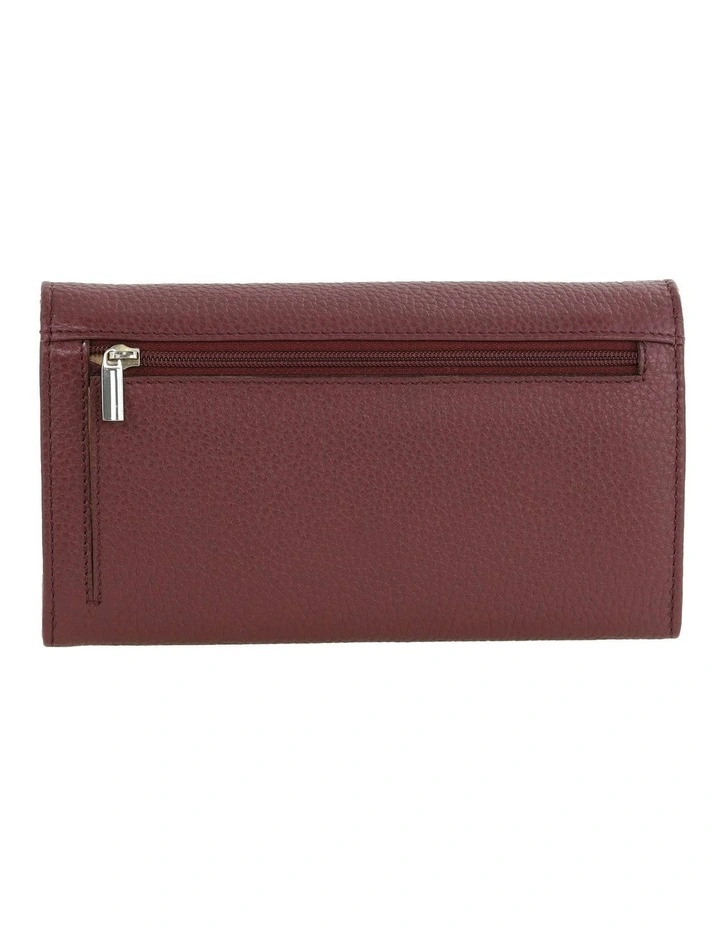 Rustic Leather Wallet in Wine image 3