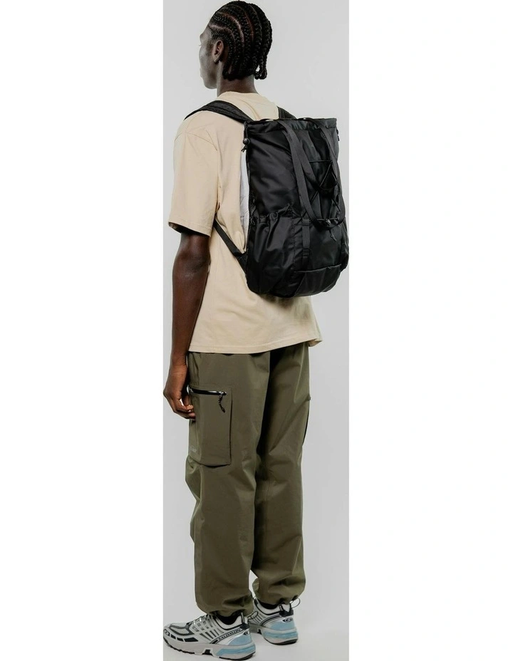 Penniyn Backpack Tote 20L in Black image 2