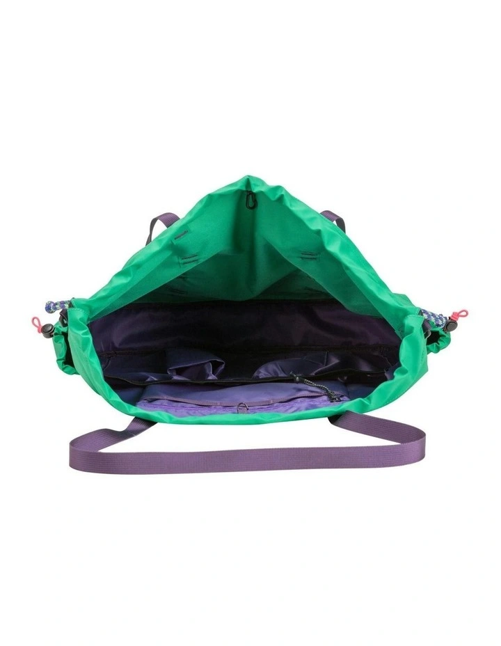 Lammer Tote Bag 18L in Green image 5