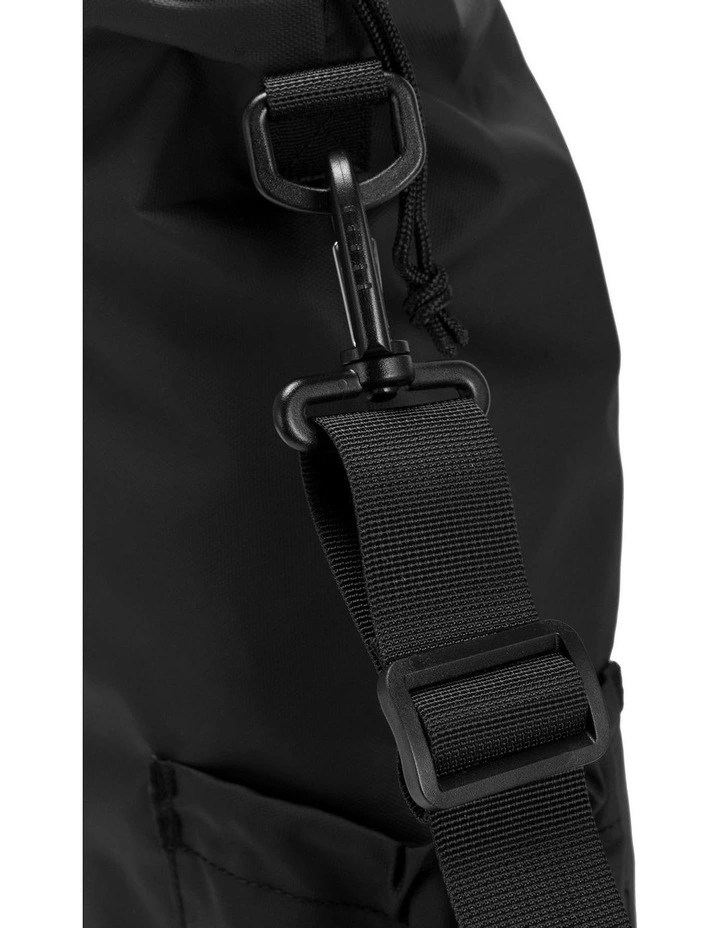 Lammer Tote Bag 18L in Black image 4