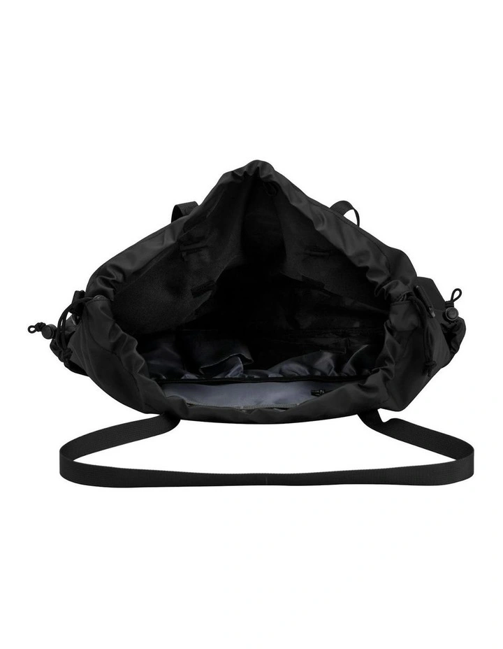 Lammer Tote Bag 18L in Black image 5