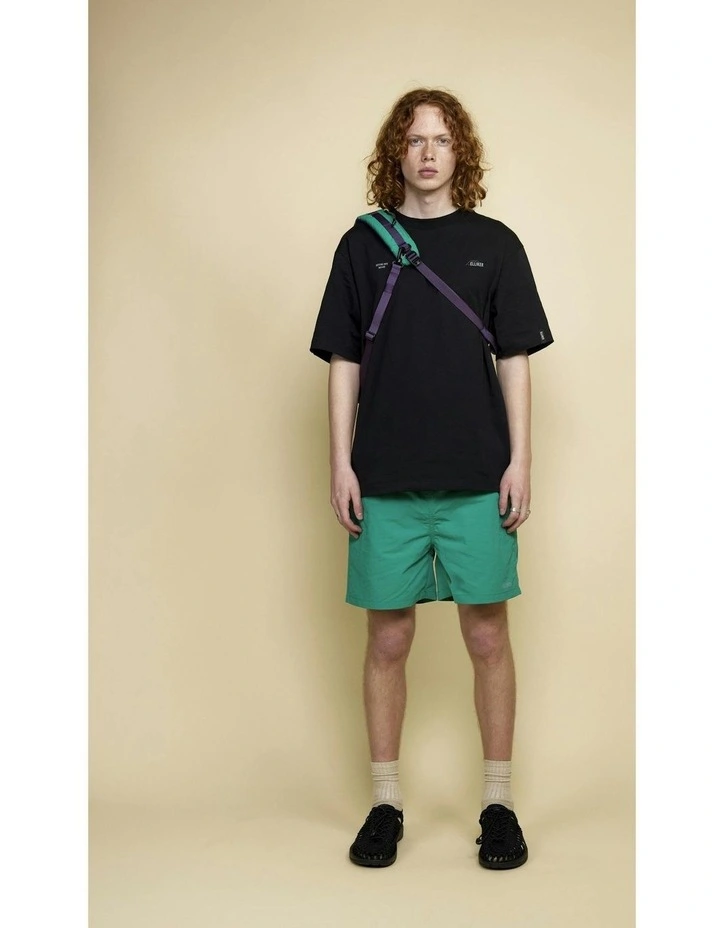 Eyam Sling Backpack 5L in Green image 7