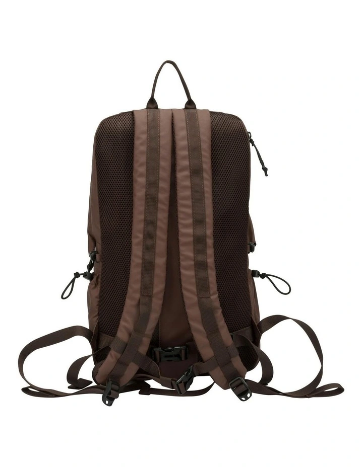 Kiln Hooded Zip Top Backpack 22L in Brown image 4