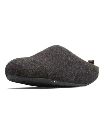 18811 Wabi Slippers in Grey