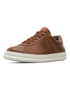 Runner Four Trainers in Brown