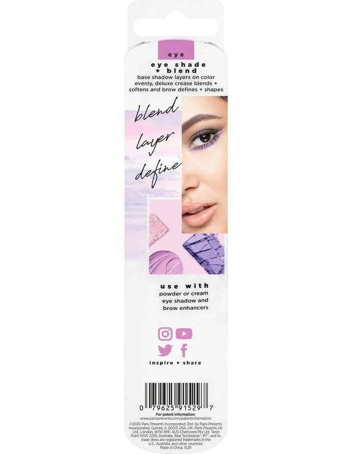 Eye Shade + Blend Brush Duo image 2