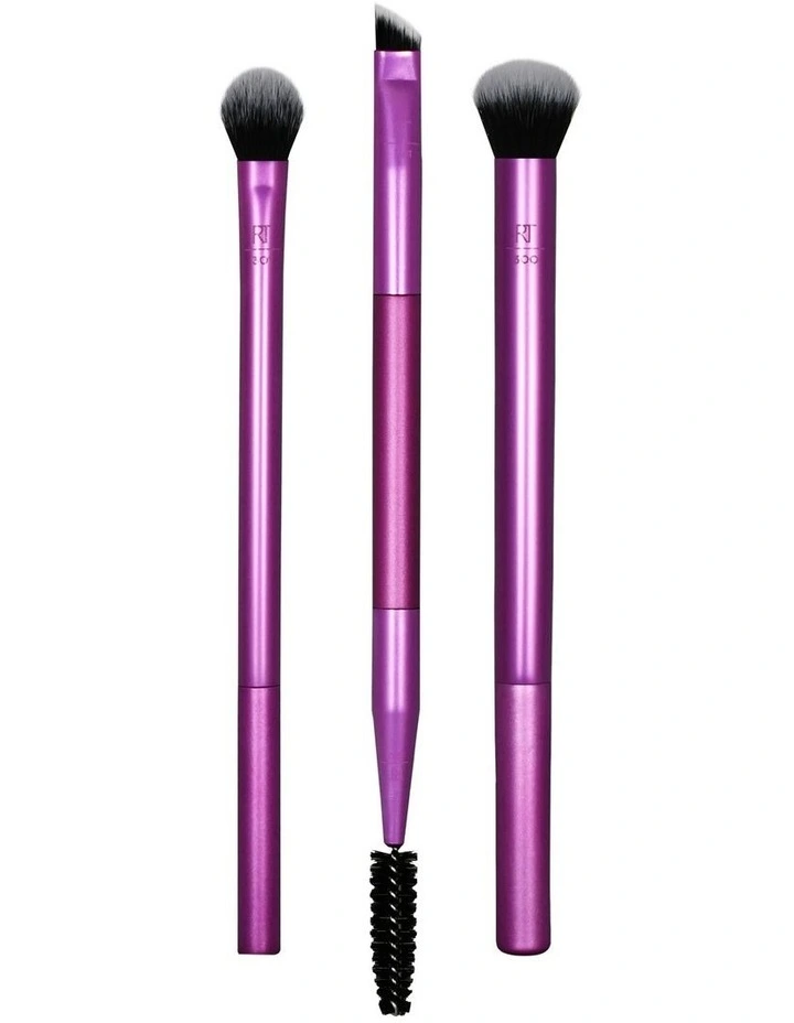 Eye Shade + Blend Brush Duo image 3