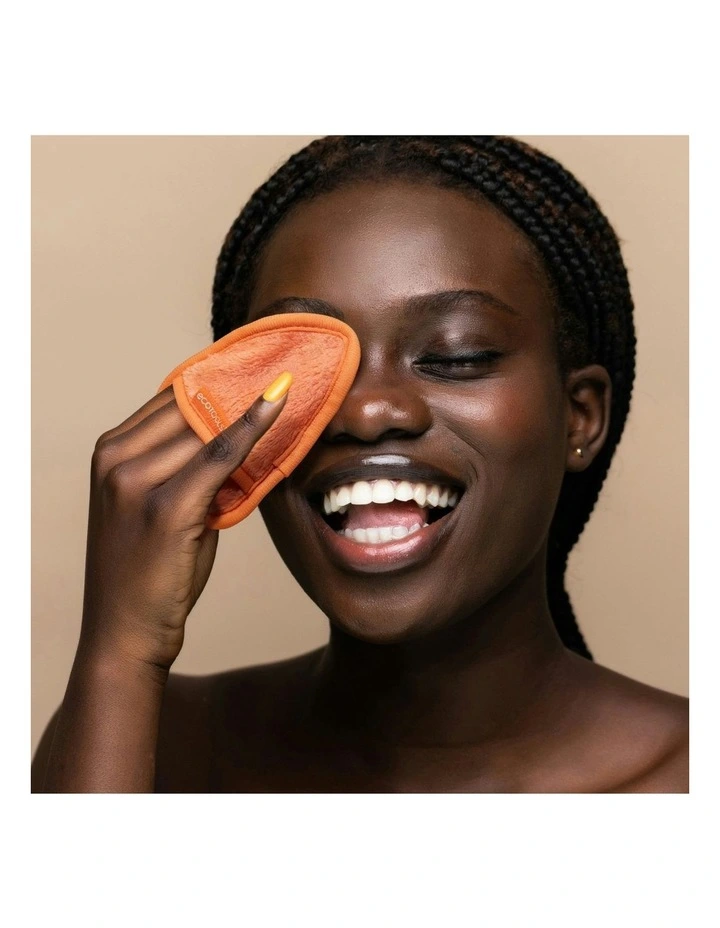 Cleansing Cloths - Citrus Infused image 3