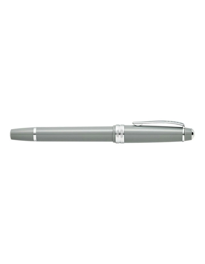 Bailey Fountain Pen, Medium Nib in Light Grey image 4