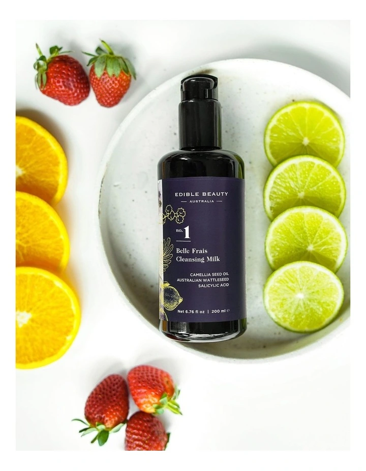 No.1 Belle Frais Cleansing Milk image 4