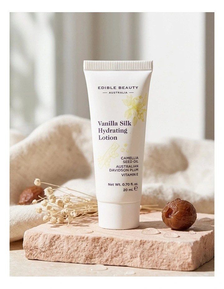 No.4 Vanilla Silk Hydrating Lotion Sampler Tube image 4