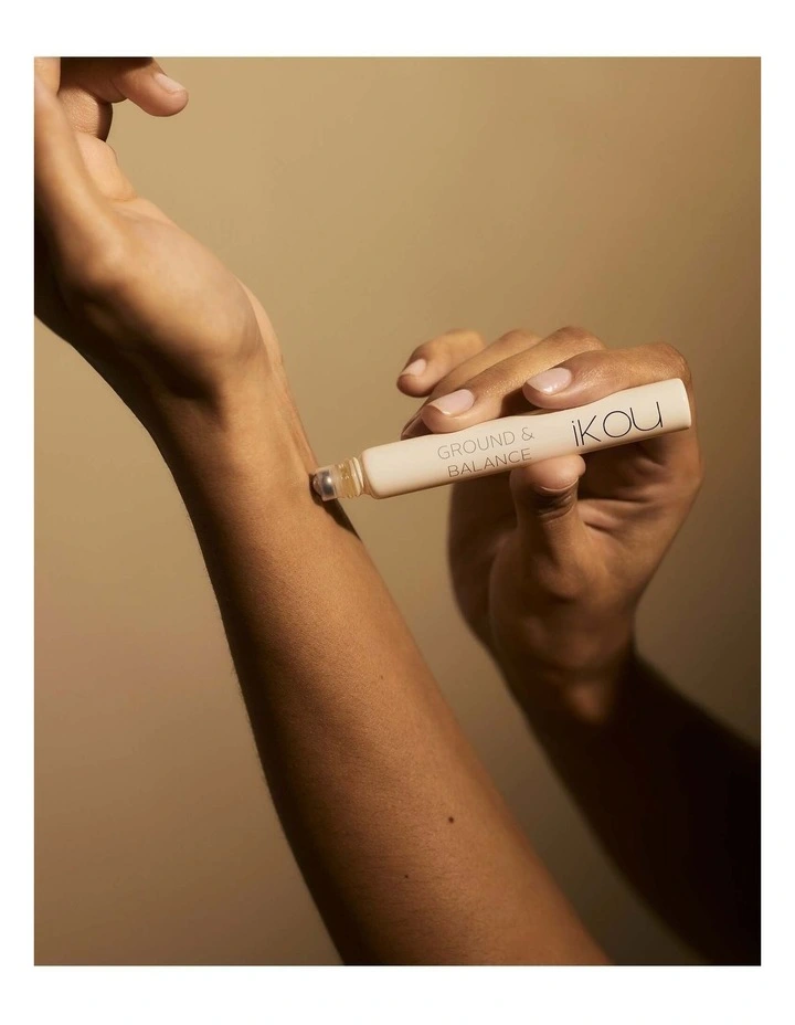 Ground And Balance Aromatherapy Roll-On image 2