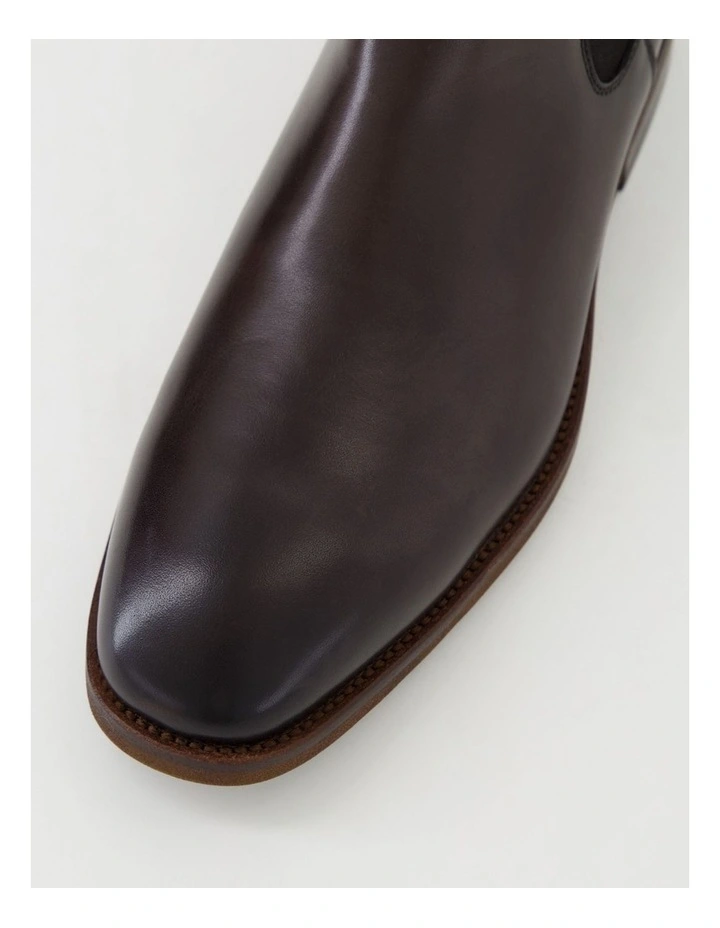 Rodeo Brown Leather Chelsea Boots image 4
