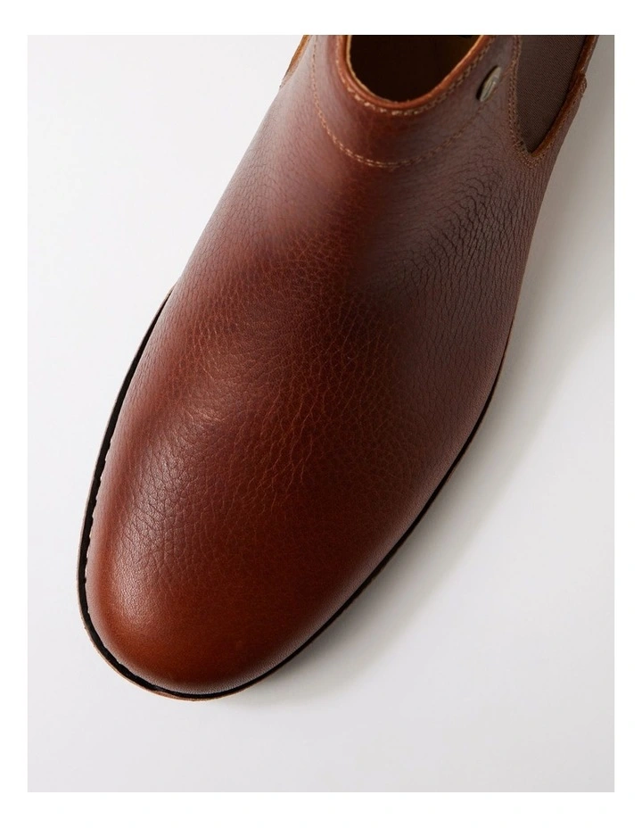 Ritter Dark Tan Tumble Leather Chelsea Boots image 4
