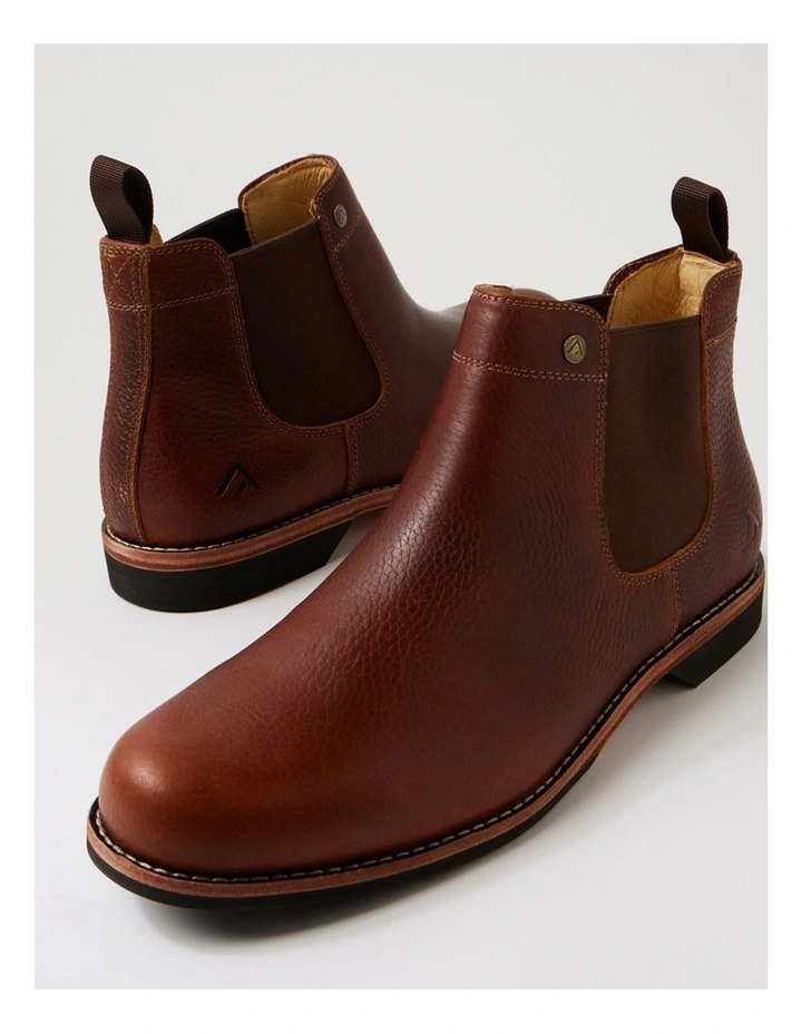 Ritter Dark Tan Tumble Leather Chelsea Boots image 5
